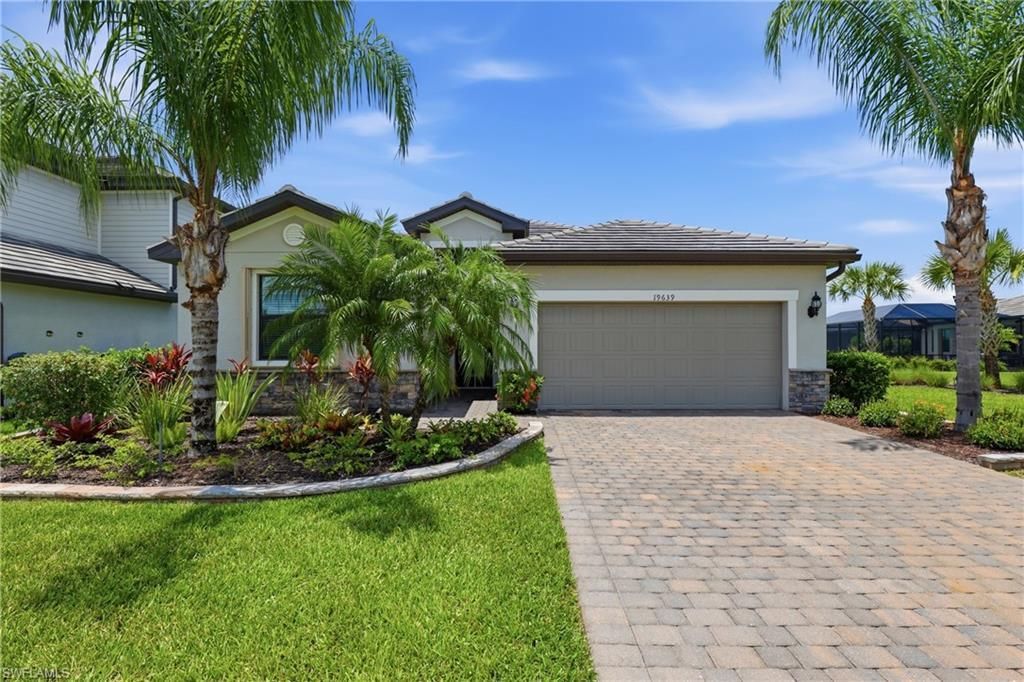 19639 Beechcrest Pl, Estero, FL 33928 Photo