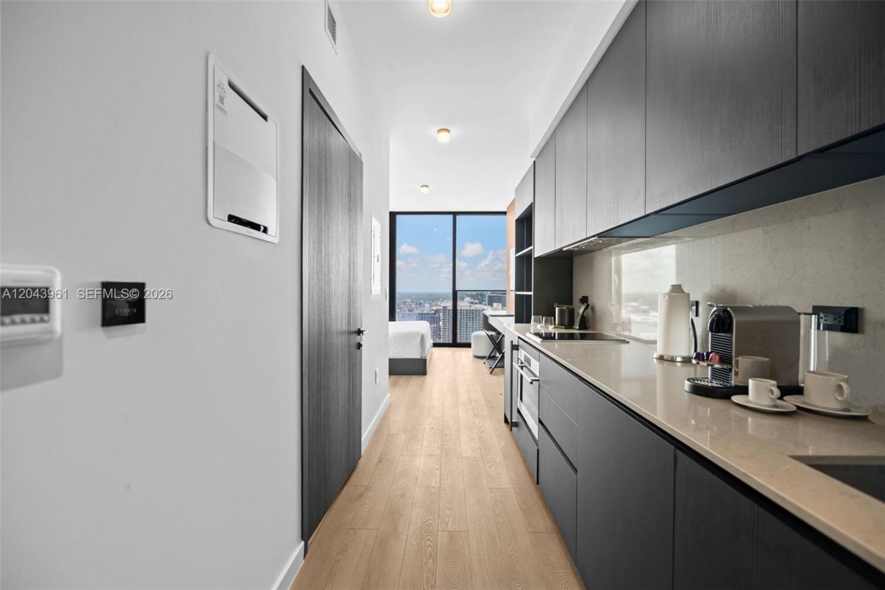 20 NE 11th Street , Unit 4003B, Miami, FL 33132 Photo