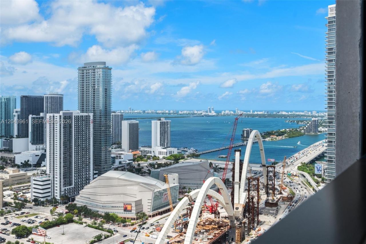 20 NE 11th Street , Unit 4003B, Miami, FL 33132 Photo