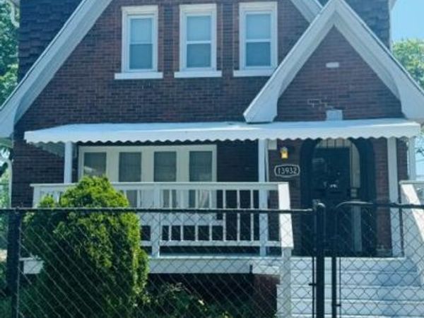 13932 Roselawn Street, Detroit, MI 48238