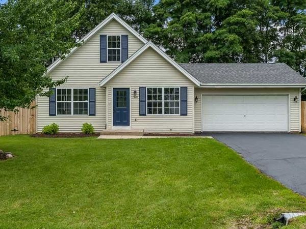 5820 FAIRWAY Drive, SOUTH BELOIT, IL 61080
