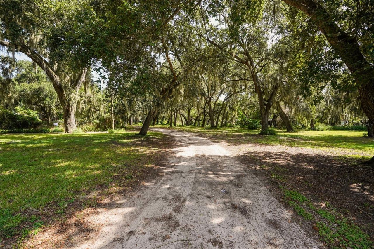 2690 E Lake Road , Kissimmee, FL 34744 Photo