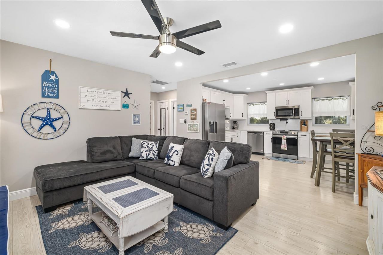 1611 27th Street W, Bradenton, FL 34205 Photo