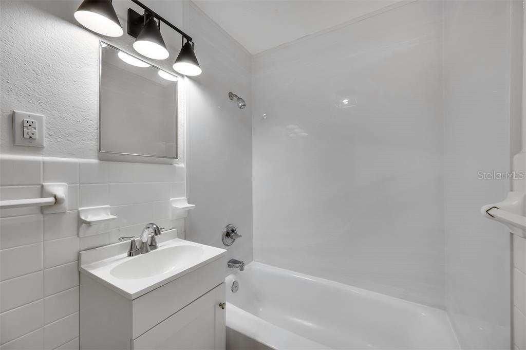 3315 58th Avenue S, Unit 103, Saint Petersburg, FL 33712 Photo