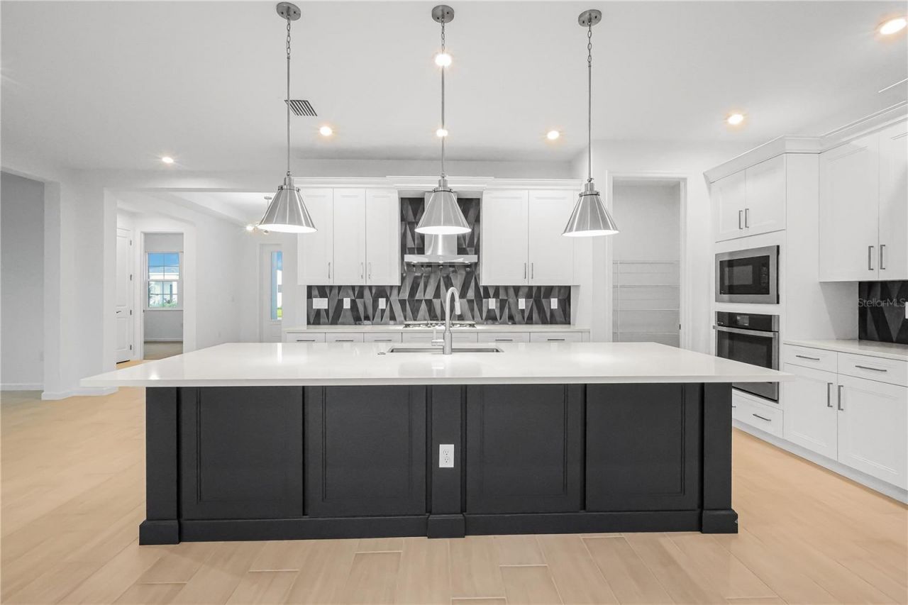 1618 Bellagio Loop, Tavares, FL 32778 Photo