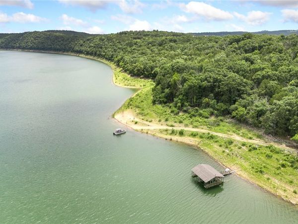 20194 Horseshoe Bend Road, Lead Hill, AR 72644