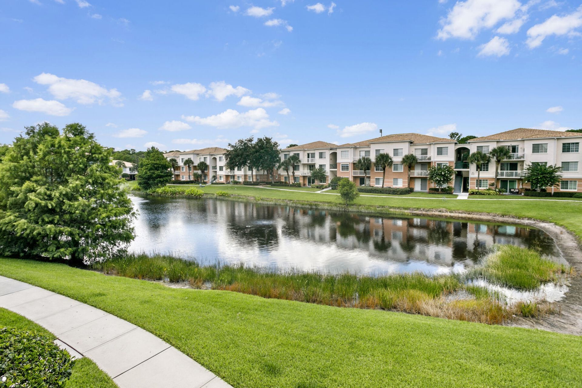 10208 Myrtlewood Circle W, Palm Beach Gardens, FL 33418 Photo