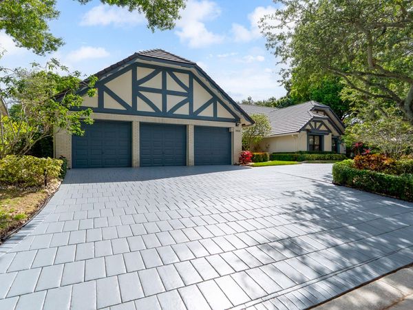 1866 Colonial Drive, Coral Springs, FL 33071