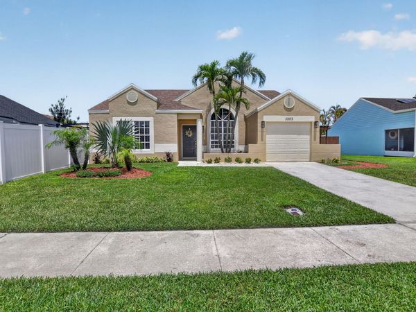 23172 Bentley Place, Boca Raton, FL 33433