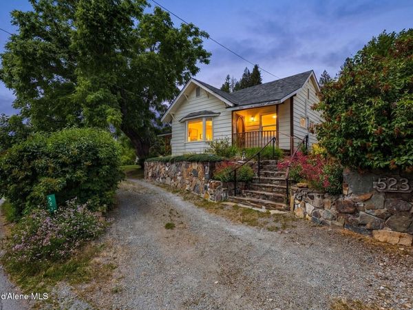 523 Big Hill , Hope, ID 83836