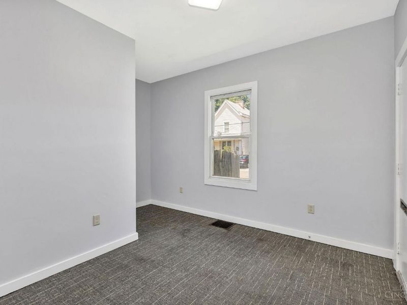 305 Walnut Street, Elmwood Place, OH 45216 Photo 17