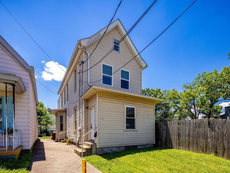 305 Walnut Street, Elmwood Place, OH 45216 Photo 3
