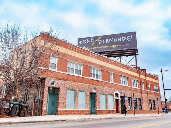 3906 W Belmont Avenue , Unit 1, Chicago, IL 60618