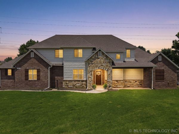 21401 E 104th Street S, Broken Arrow, OK 74014