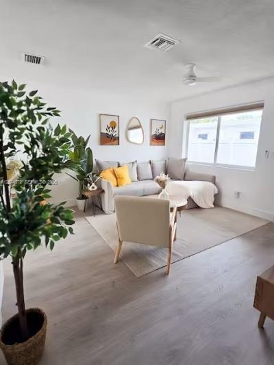 5712 Mayo St, Unit 1, Hollywood, FL 33023 Photo