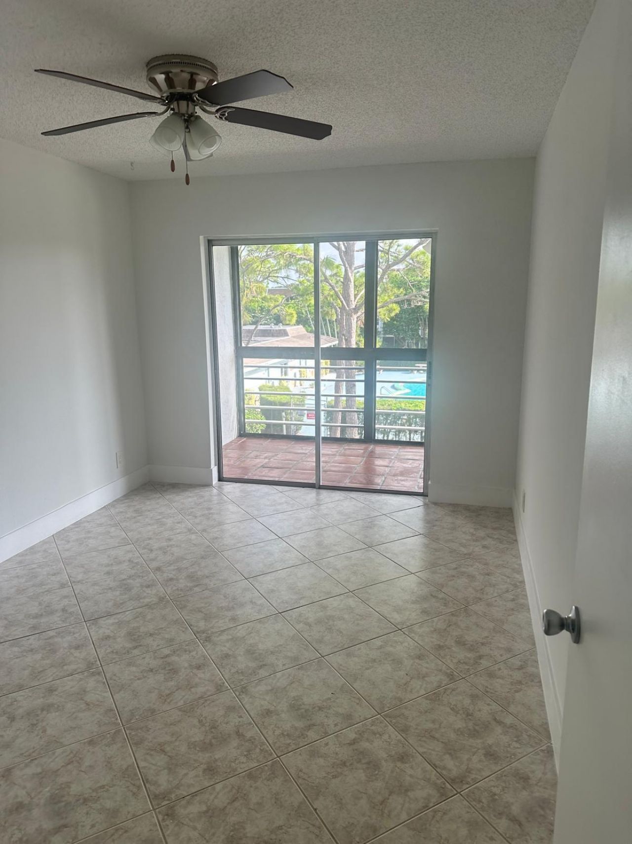 2100 Springdale Boulevard, Unit 303, Palm Springs, FL 33461 Photo