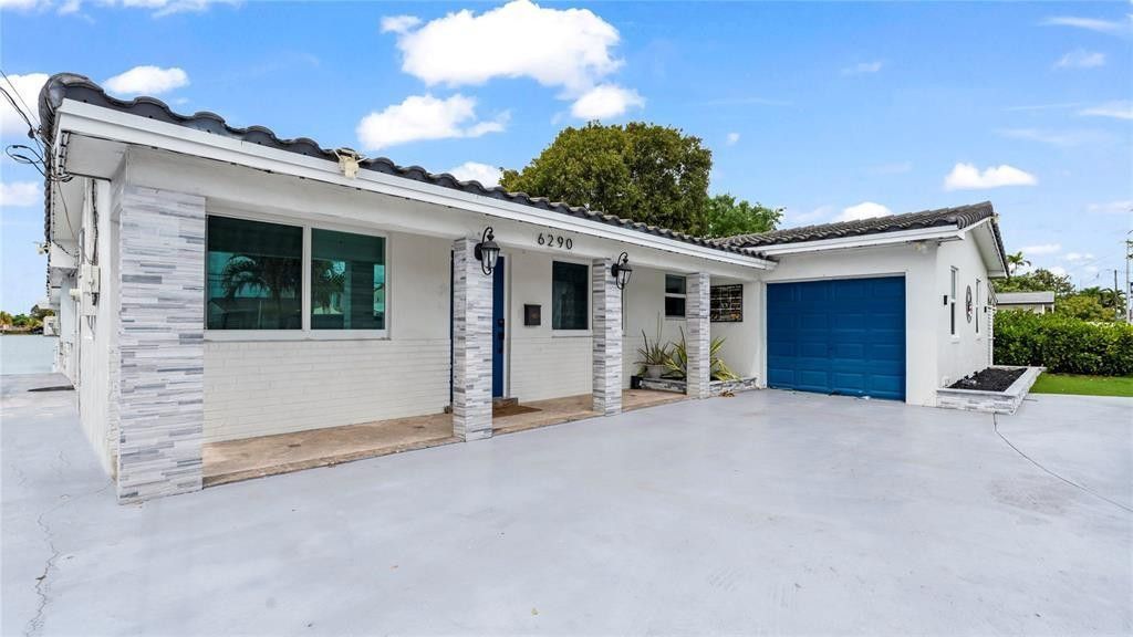 6290 W 16th Avenue, Hialeah, FL 33012 Photo