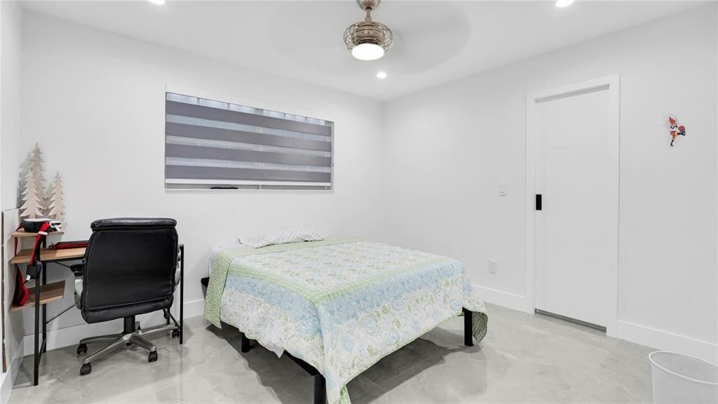6290 W 16th Avenue, Hialeah, FL 33012 Photo