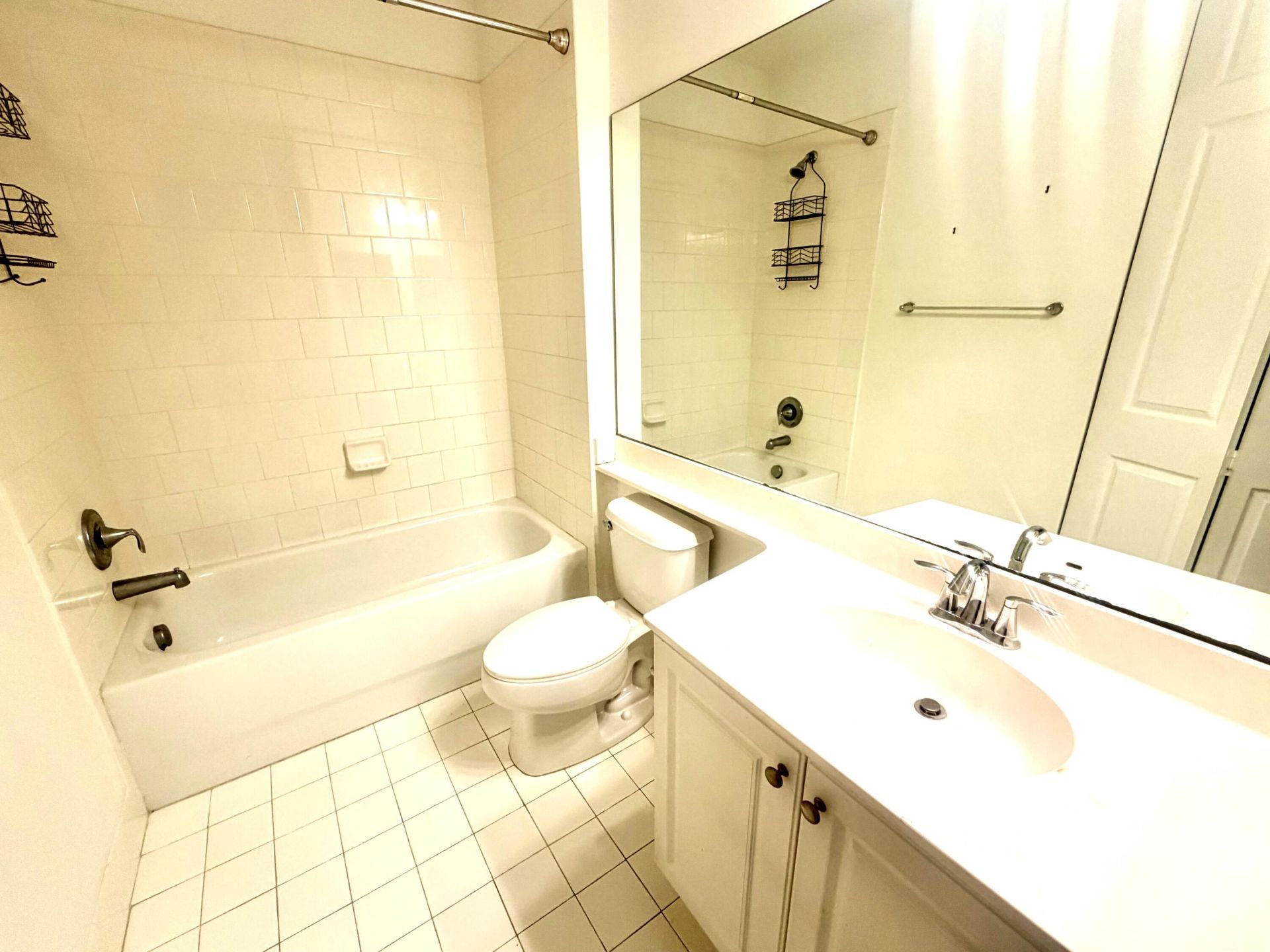 3600 Oaks Clubhouse Drive, Unit 309, Pompano Beach, FL 33069 Photo