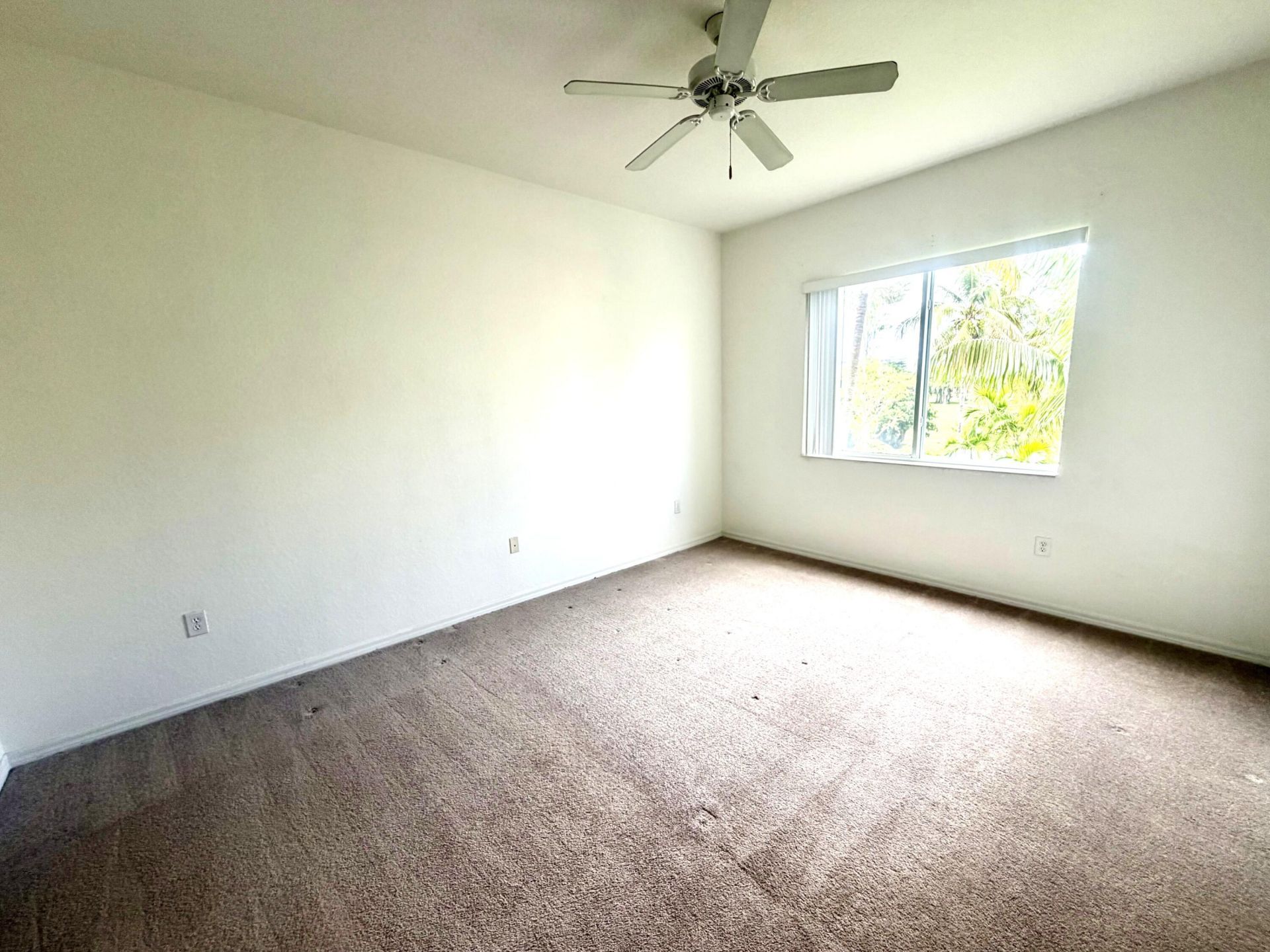 3600 Oaks Clubhouse Drive, Unit 309, Pompano Beach, FL 33069 Photo
