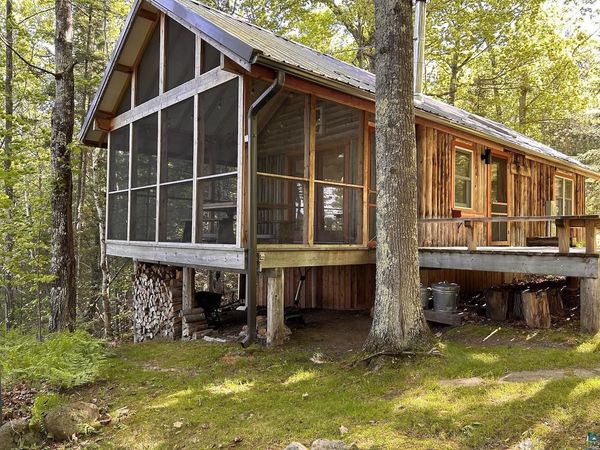 1596 North Shore Rd, La Pointe, WI 54850