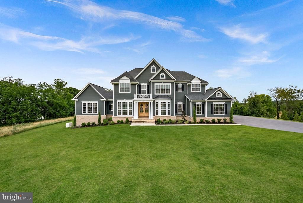 18030 MAINTREE FARM COURT , LEESBURG, VA 20175