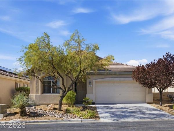 7395 Bedford Pine Court, Las Vegas, NV 89113