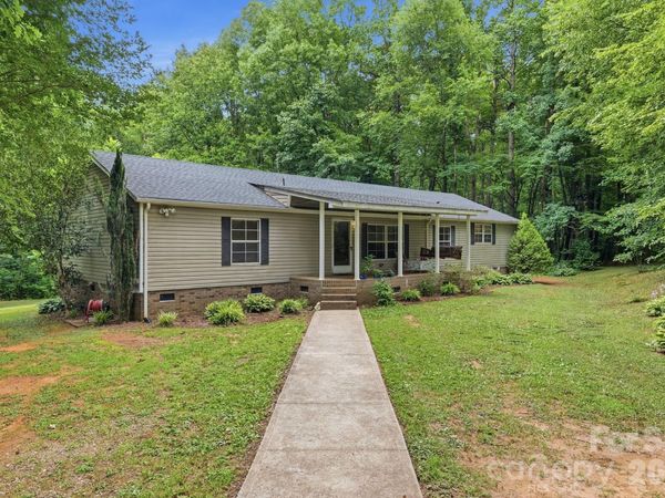 365 Sunflower Road , Statesville, NC 28625