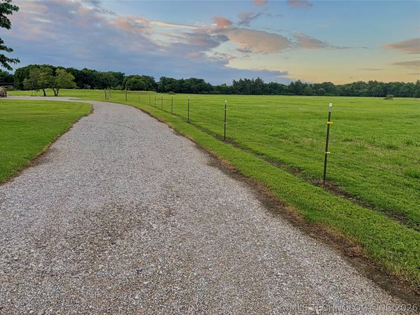 3 Dairy Drive, Hendrix, OK 74741