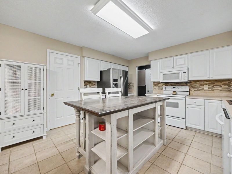 2265 Reeves Avenue, Lewis Center, OH 43035 Photo 18
