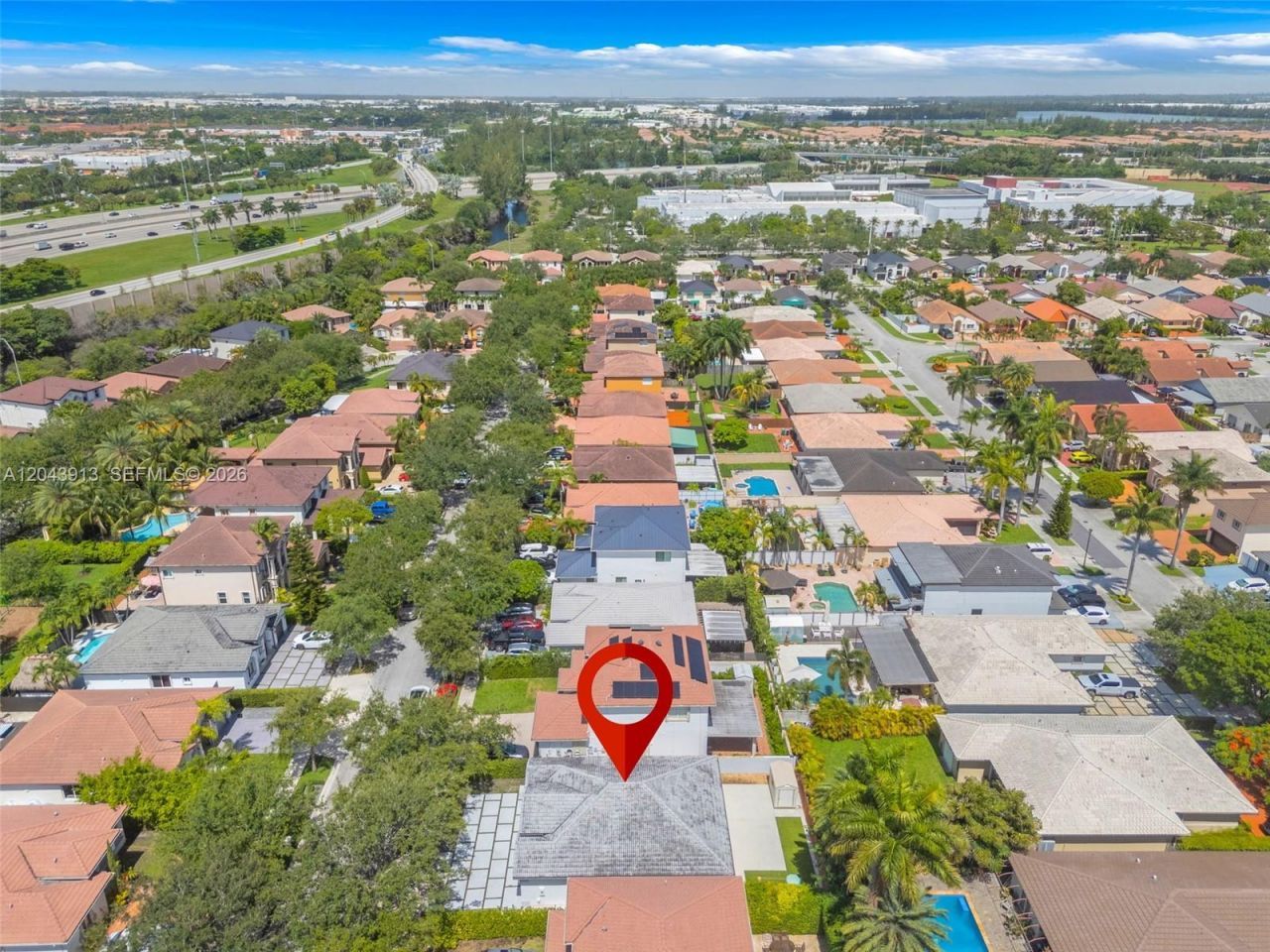 8757 NW 139th St , Miami Lakes, FL 33018 Photo