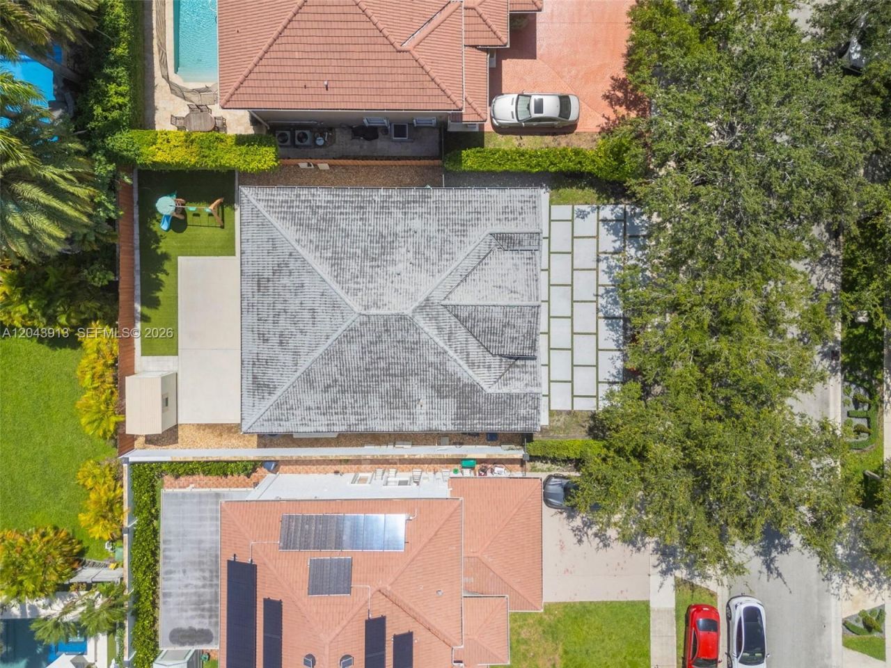 8757 NW 139th St , Miami Lakes, FL 33018 Photo