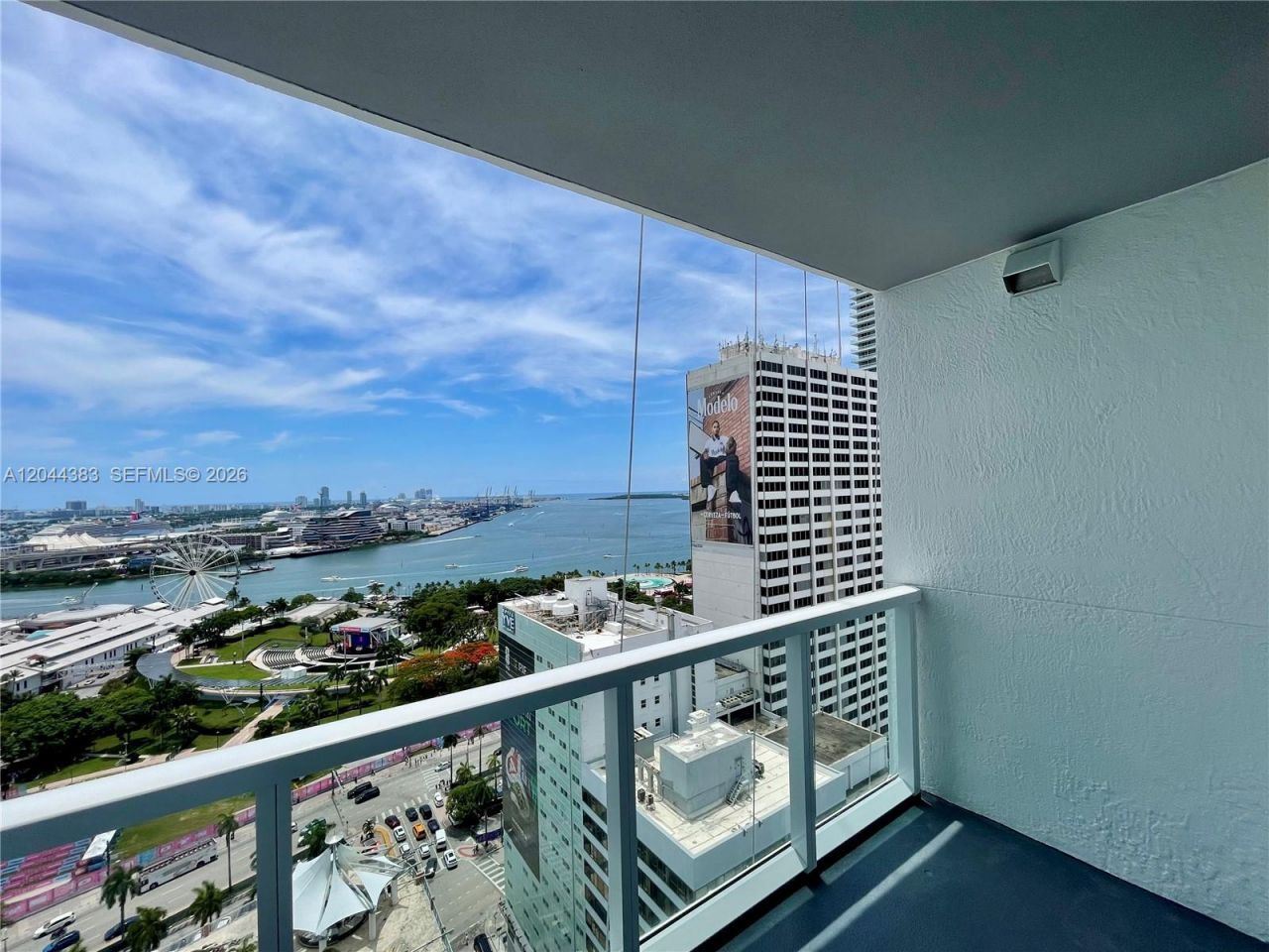 253 NE 2nd St , Unit 2409, Miami, FL 33132 Photo