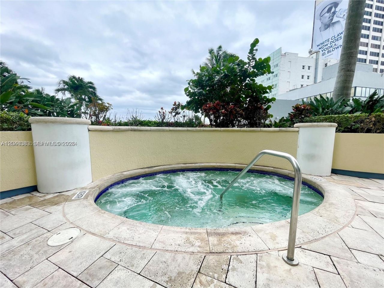 253 NE 2nd St , Unit 2409, Miami, FL 33132 Photo