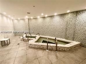 253 NE 2nd St , Unit 2409, Miami, FL 33132 Photo