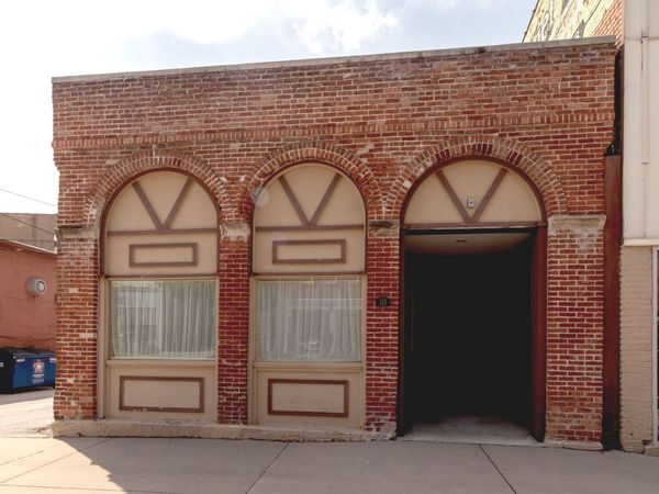 115 W Main Street , Morris, IL 60450