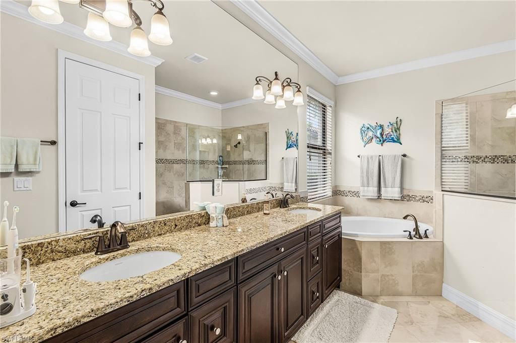 28554 Westmeath Ct , Bonita Springs, FL 34135 Photo