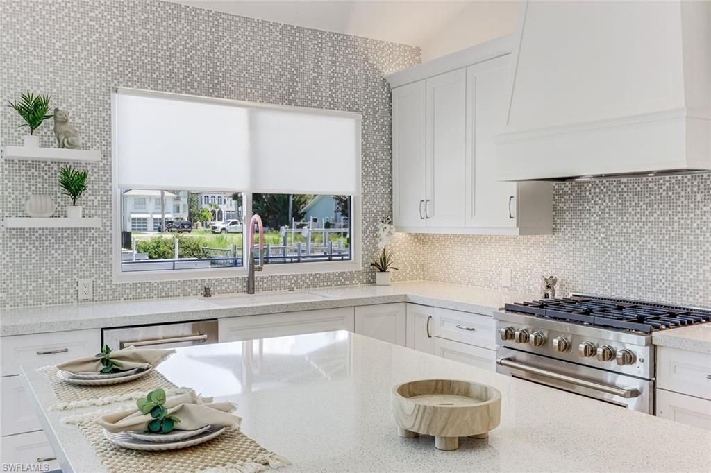 151 Bayview Ave, Naples, FL 34108 Photo