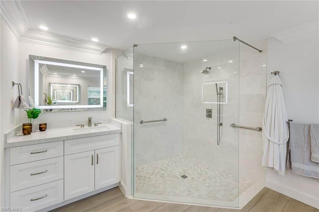 151 Bayview Ave, Naples, FL 34108 Photo