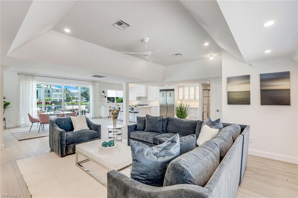 151 Bayview Ave, Naples, FL 34108 Photo