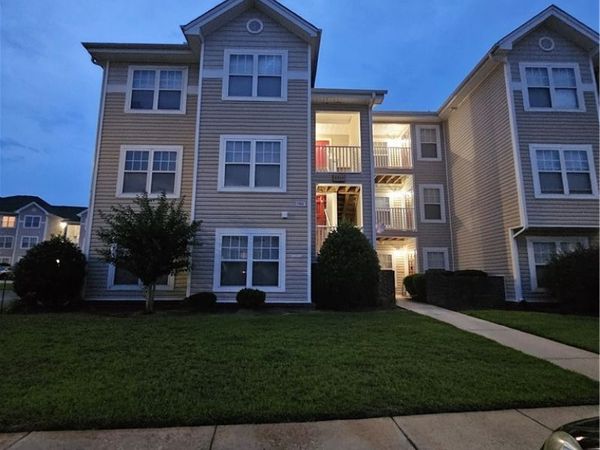 3315 Harbour Pointe Place, Unit 5, Fayetteville, NC 28314
