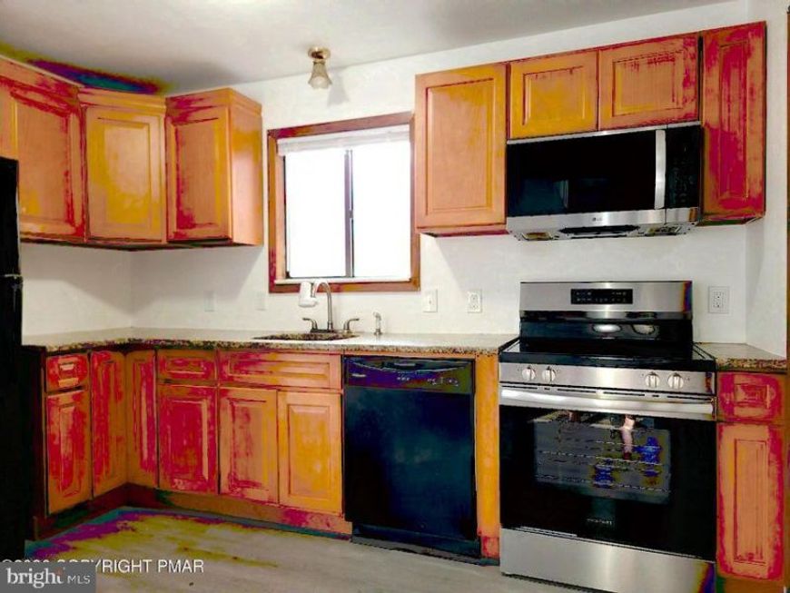 8382 Garden Drive , Tobyhanna, PA 18466 Main Photo