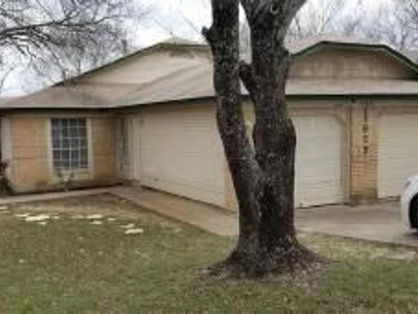 11925 Sunhillow BND, Unit A, Austin, TX 78758