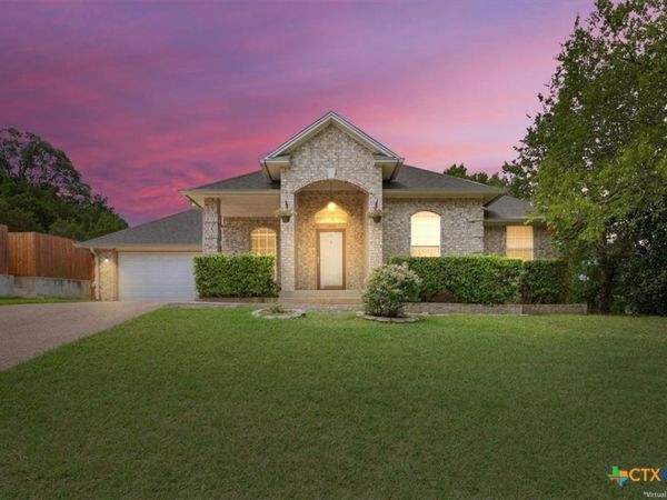 1900 Sutton Place Trail , Harker Heights, TX 76548