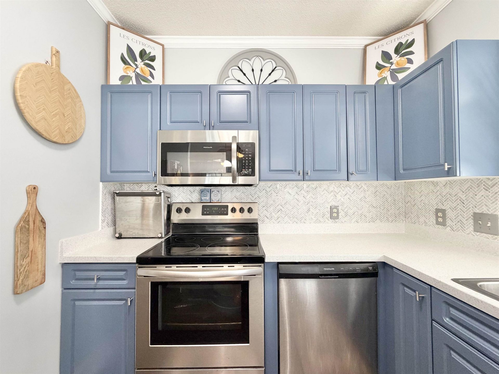 4725 Wild Iris Dr. Photo 5