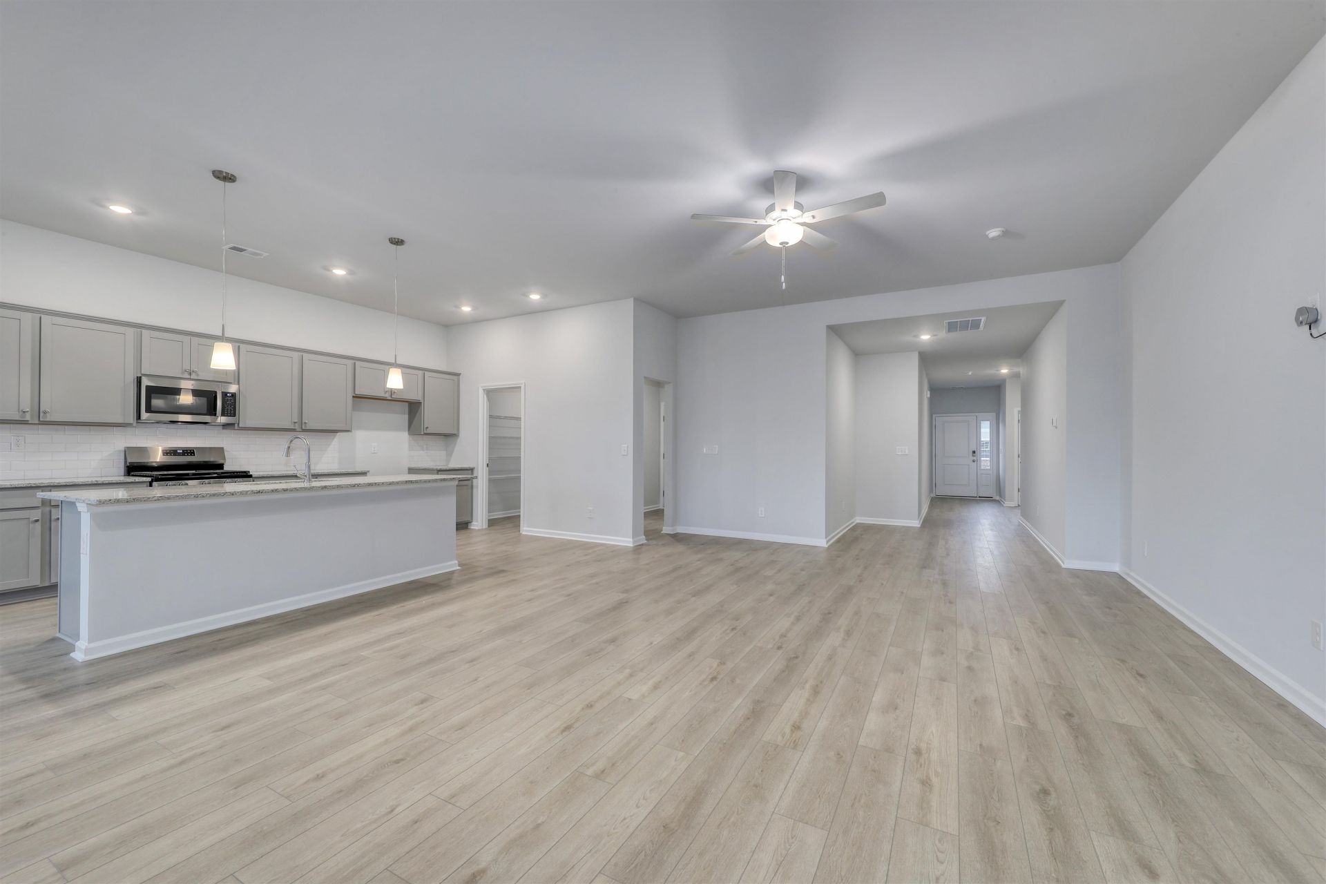 804 Wild Indigo Dr Photo 11