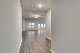 804 Wild Indigo Dr photo 4