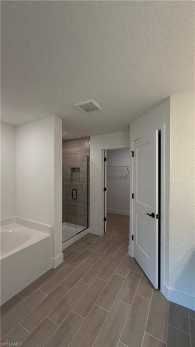 631 Windermere Dr , Lehigh Acres, FL 33972 Photo