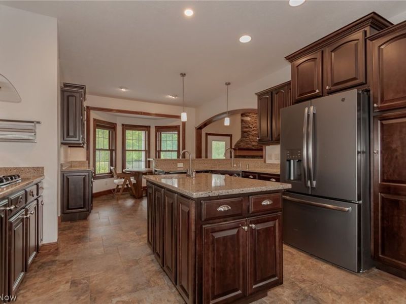 181 Margor Drive, Conneaut, OH 44030 Photo 11