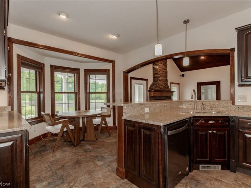 181 Margor Drive, Conneaut, OH 44030 Photo 9
